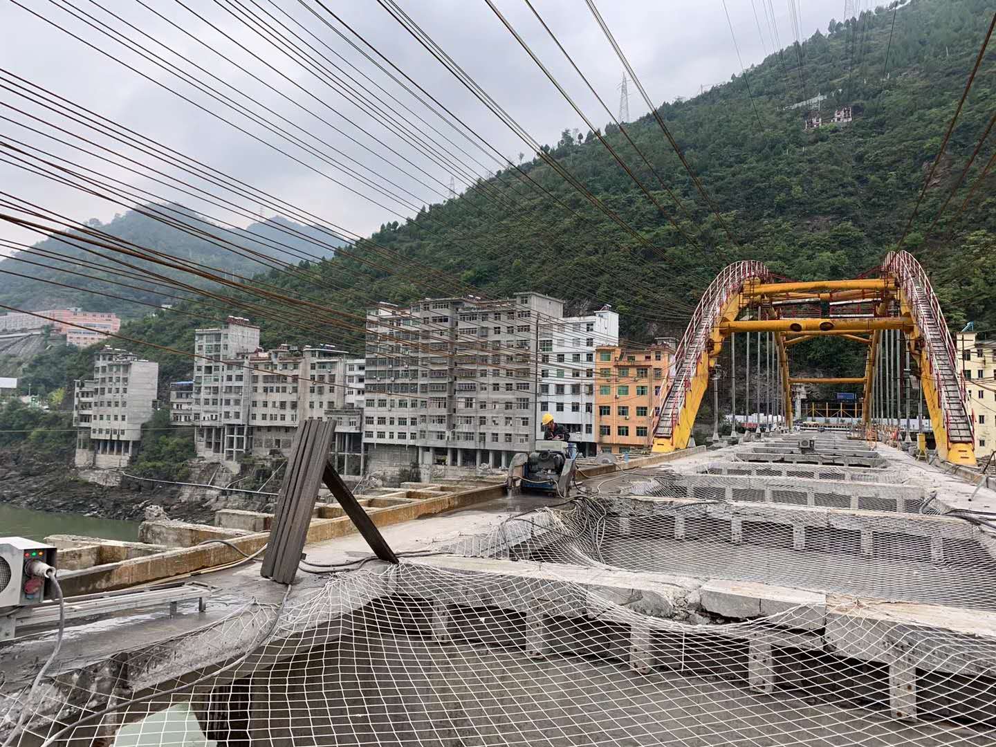 西藏桥梁静力切割拆除